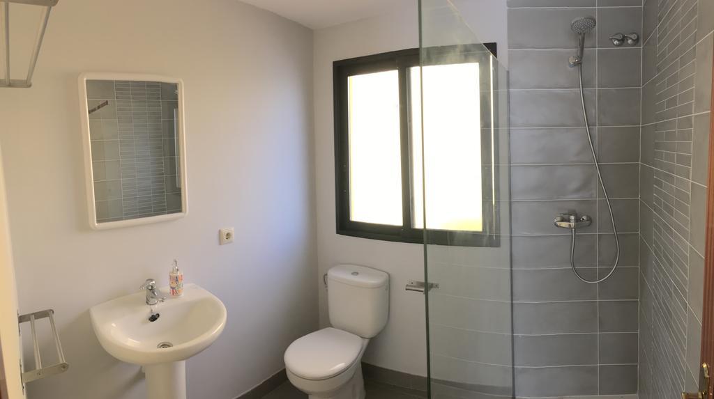 Aiguaneu Apartaments Center 블랑스 외부 사진